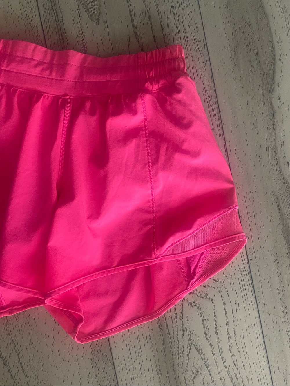 Lululemon Hotty Hot Shorts II In Ripened Raspberry 4” - Picture 7 of 15